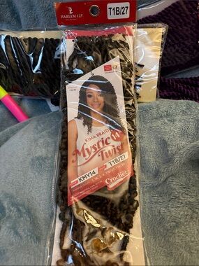 Mystic Twist Crochet Hair - T1B/27 Brown/Golden Blend. NWT